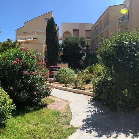 Duplex Renove Les Pieds Dans L'eau Appartement *