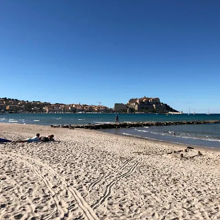 Duplex Rénové Les Pieds Dans L'eau Calvi (Corsica)