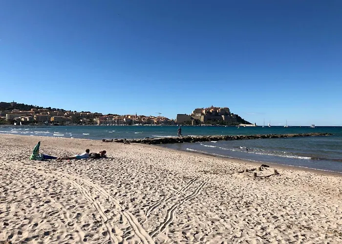 Duplex Renove Les Pieds Dans L'eau Calvi (Corsica)